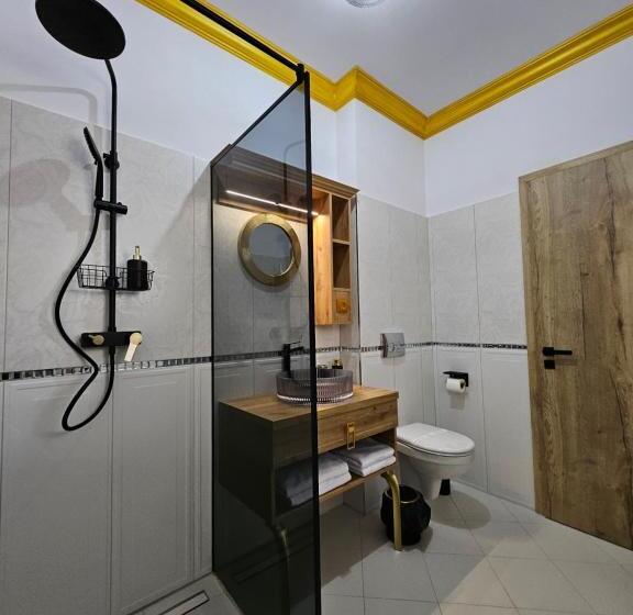 Отель Colt De Rai Deluxe & Spa