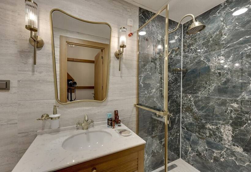 בית מלון כפרי Silk Road Museum