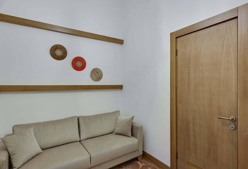 בית מלון כפרי Silk Road Museum