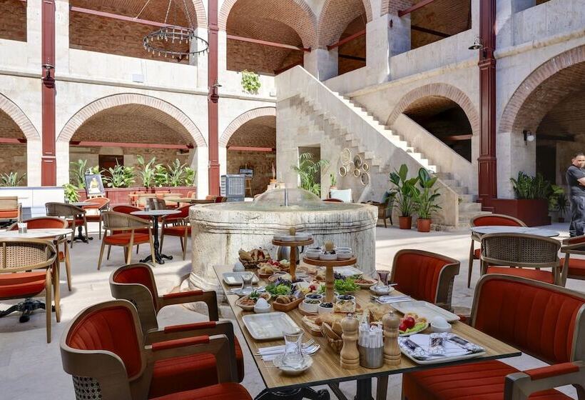 בית מלון כפרי Silk Road Museum