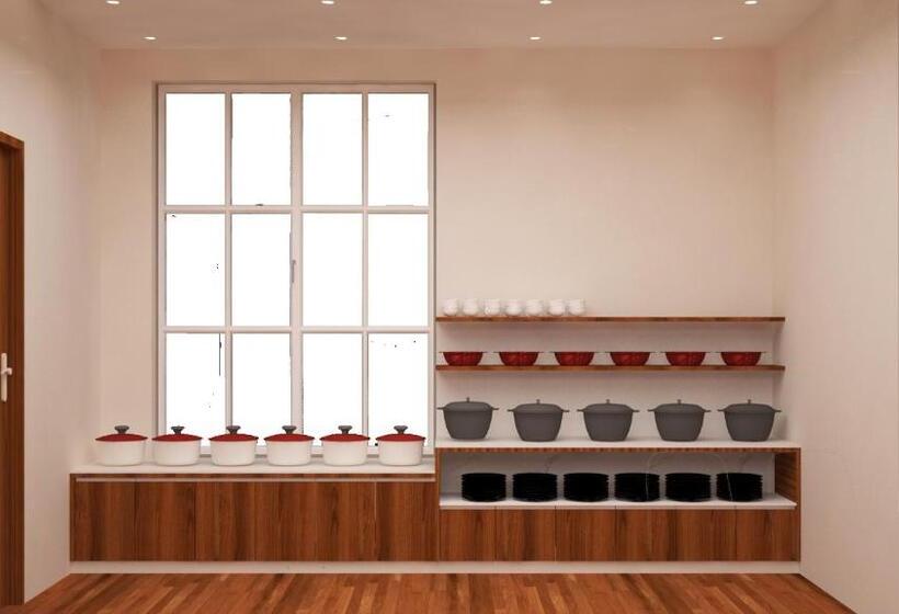 New Hotel Snow Crest