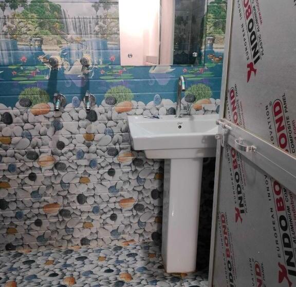 Oyo 81285 Hotel Chanda