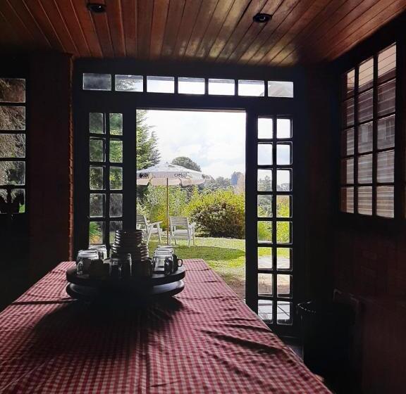 ペンション Pippo Suítes Campos Do Jordão