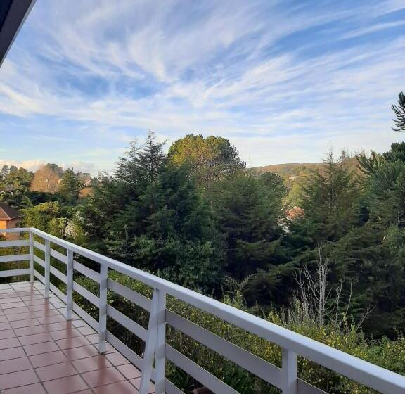 ペンション Pippo Suítes Campos Do Jordão