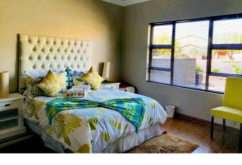 بنسيون Zest Boutique Manor