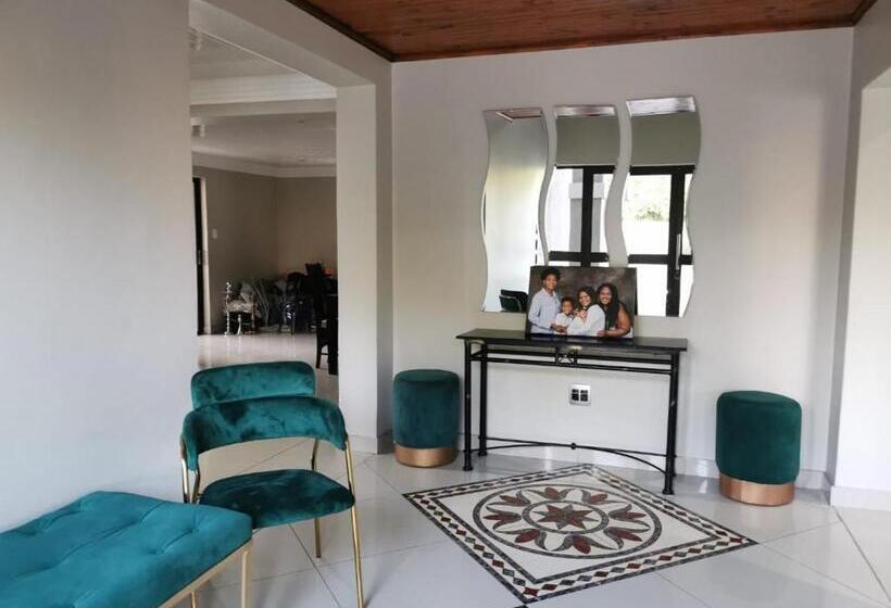 بنسيون Zest Boutique Manor