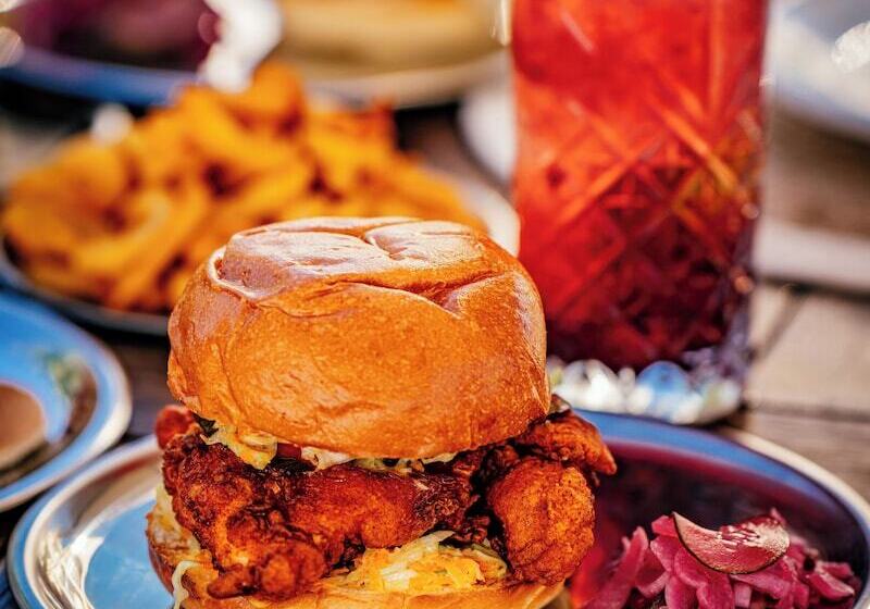 مبيت وإفطار Sun Paradise