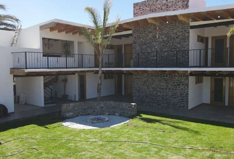 فندق El Porvenir