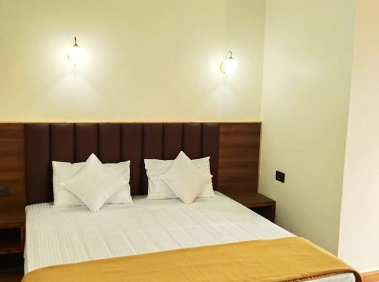 Отель The Bassu S Gangtok