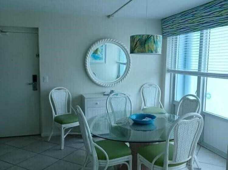 Islander Beach Resort