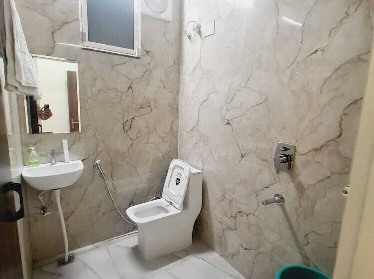 בית מלון כפרי Kaanjee