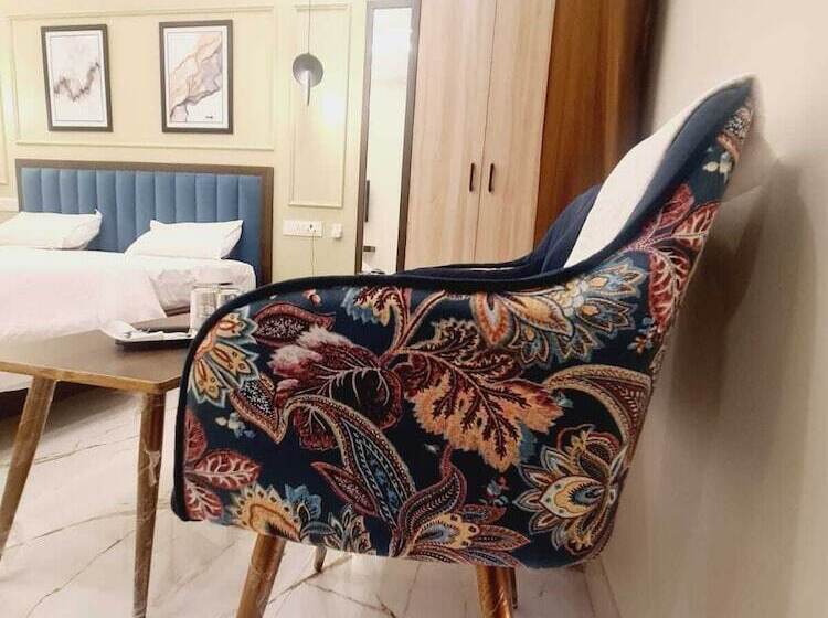 בית מלון כפרי Kaanjee