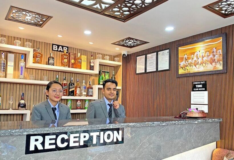 فندق Lumbini Airport