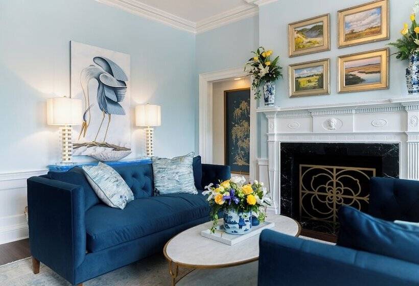 ホテル The Harvey