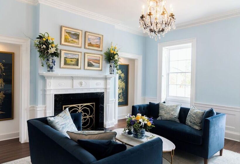 ホテル The Harvey