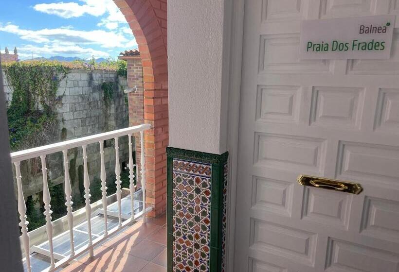 بنسيون Balnea Baiona