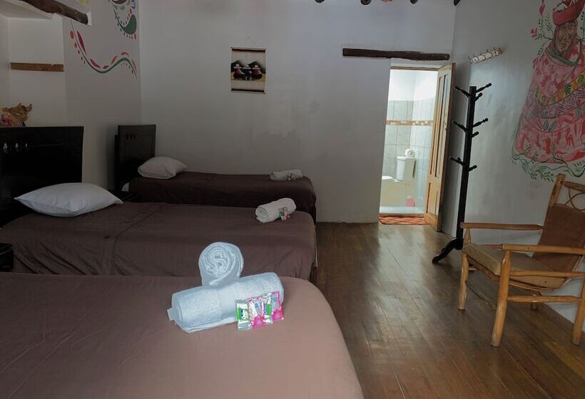 تختخواب و صبحانه Pacha House