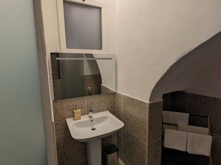 住宿加早餐  The Art Of Leo