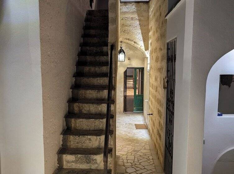 住宿加早餐  The Art Of Leo