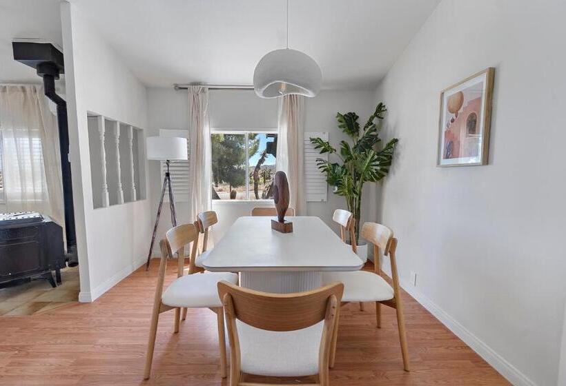 Bed and Breakfast Wind Desert Spirit Pioneertown