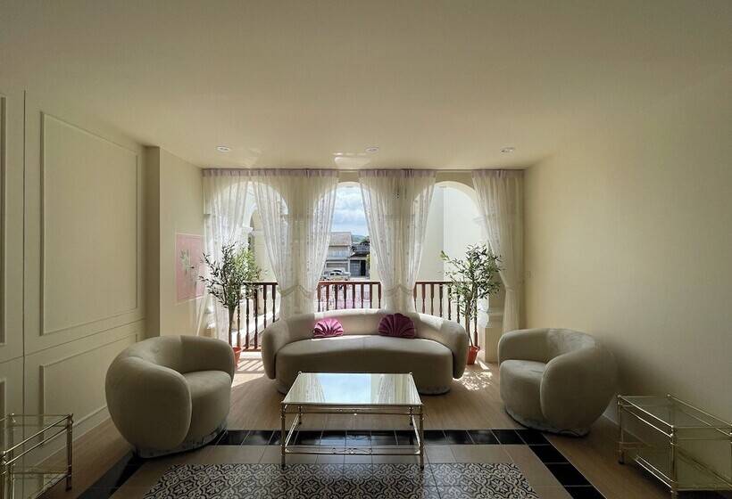 فندق Hawa House Phuket