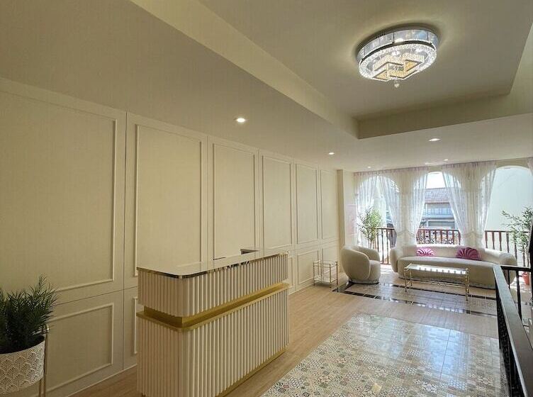 فندق Hawa House Phuket