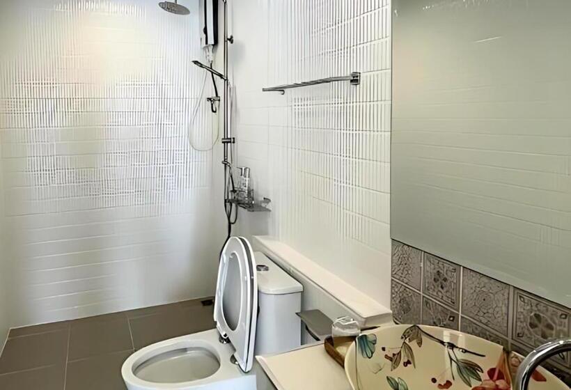 فندق Hawa House Phuket