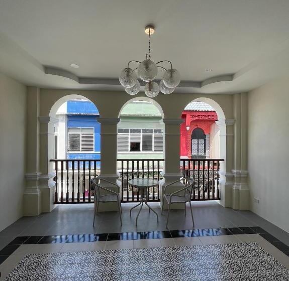 酒店 Hawa House Phuket