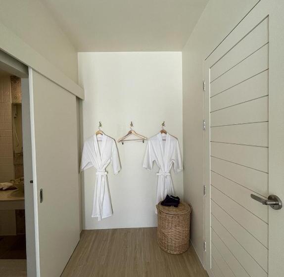 فندق Hawa House Phuket