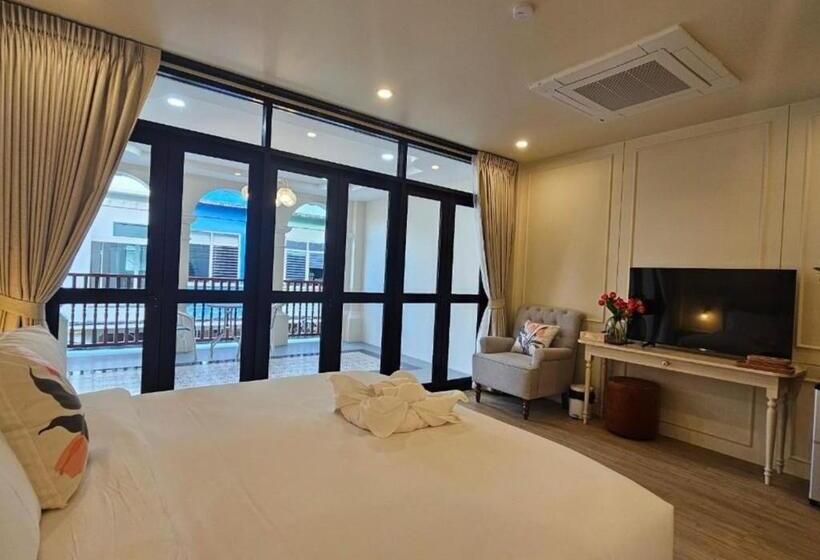 酒店 Hawa House Phuket