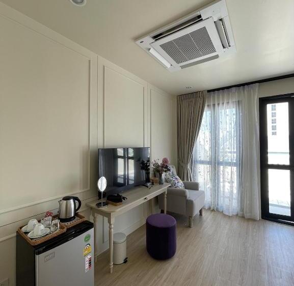 فندق Hawa House Phuket