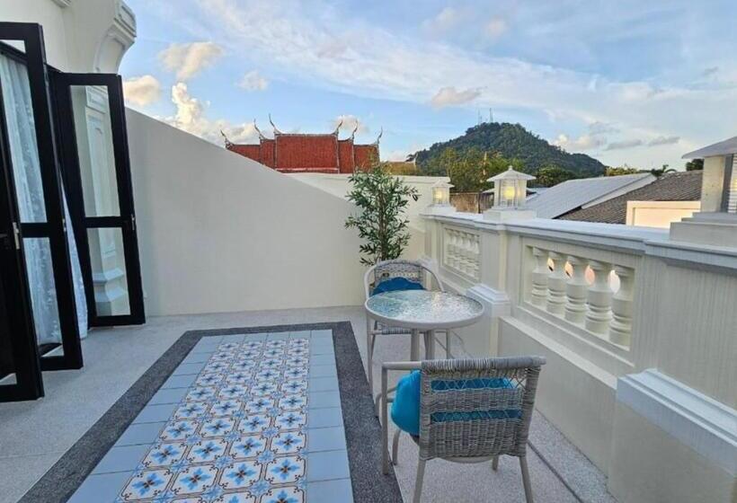 فندق Hawa House Phuket