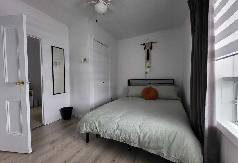 酒店 Kwe Café & Auberge