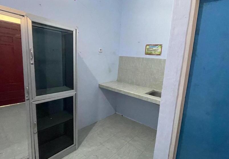 فندق Spot On 93966 Dhiya Guest House Syariah
