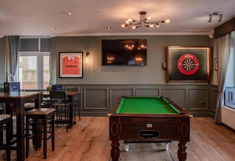 Отель The Highlands, Bispham