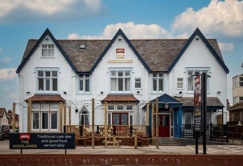 Отель The Highlands, Bispham