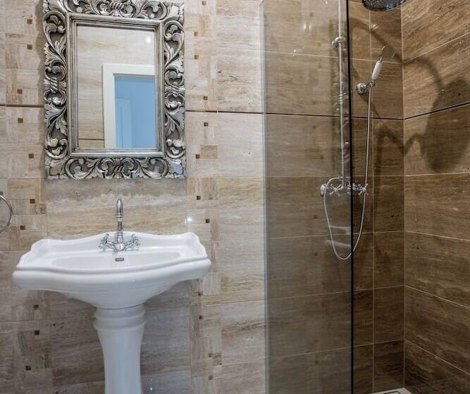 فندق Zámek Kvasetice