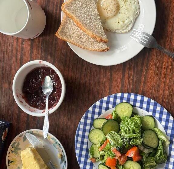 پانسیون Gan Oyu Guest House