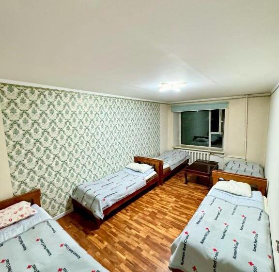 پانسیون Gan Oyu Guest House