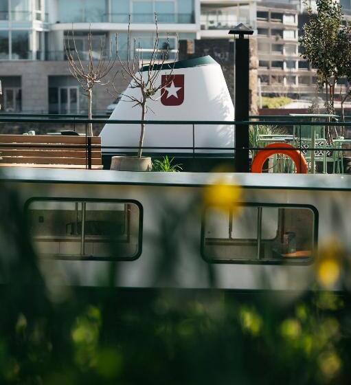 호스텔 Botel Maastricht