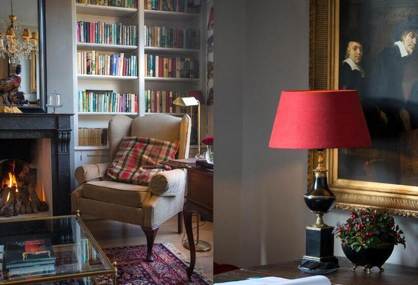 B & B Hotel The Baron Crown