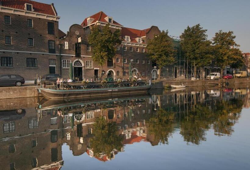 B&b De Schiedamse Suites