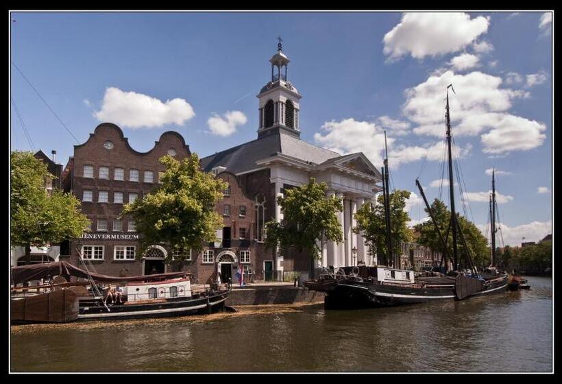 B&b De Schiedamse Suites