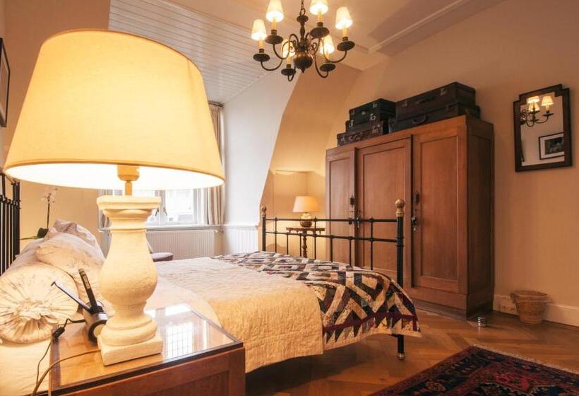 B&b De Schiedamse Suites