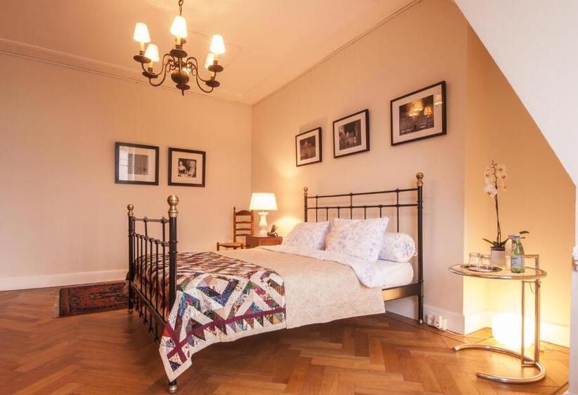 B&b De Schiedamse Suites