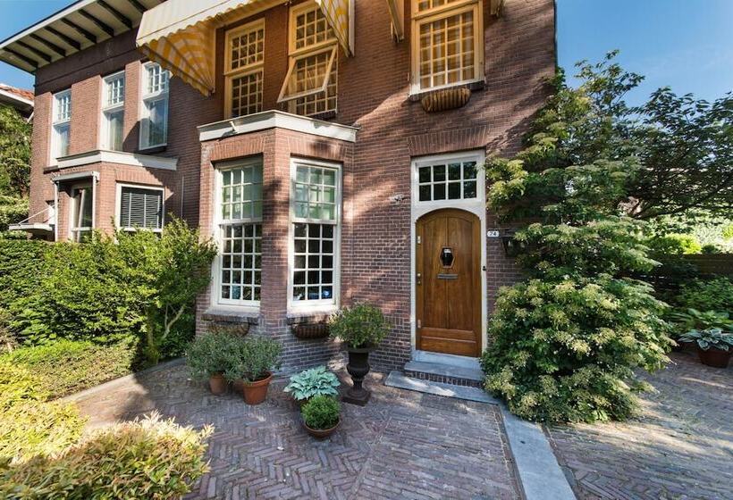 B&b De Schiedamse Suites