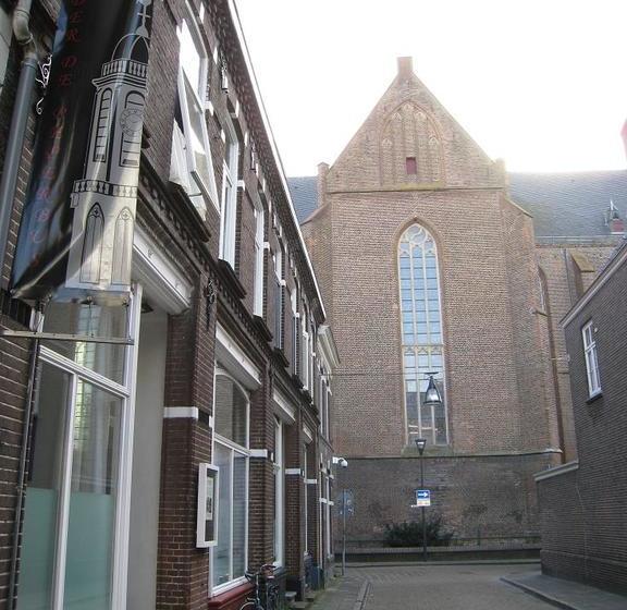 تختخواب و صبحانه Onder De Peperbus