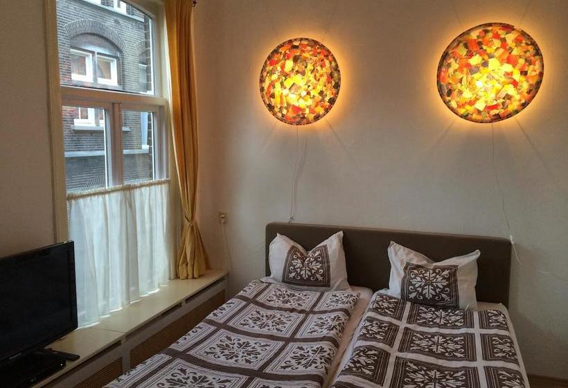 تختخواب و صبحانه Onder De Peperbus