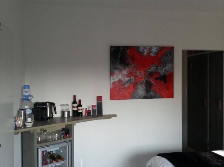 B&b Opdeparkkamp Met Laadpaal Voor Elektrische Auto S