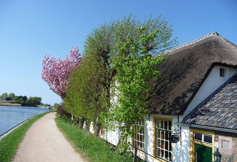 B&b Rechthuis Van Zouteveen